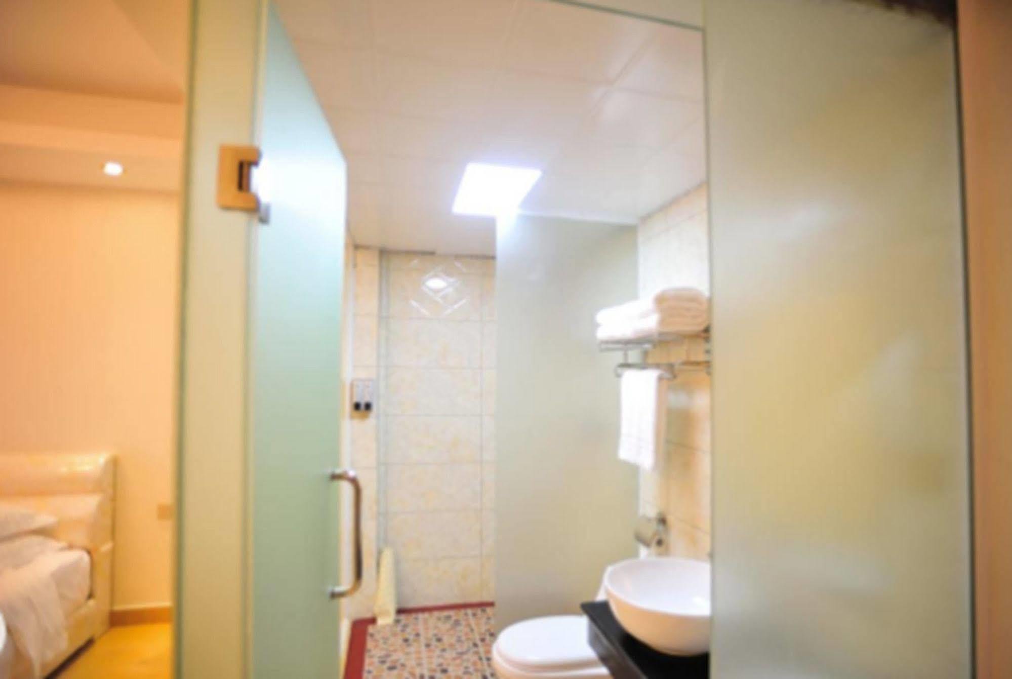 Ban Si Khay Jian Guo Grand Hotel מראה חיצוני תמונה